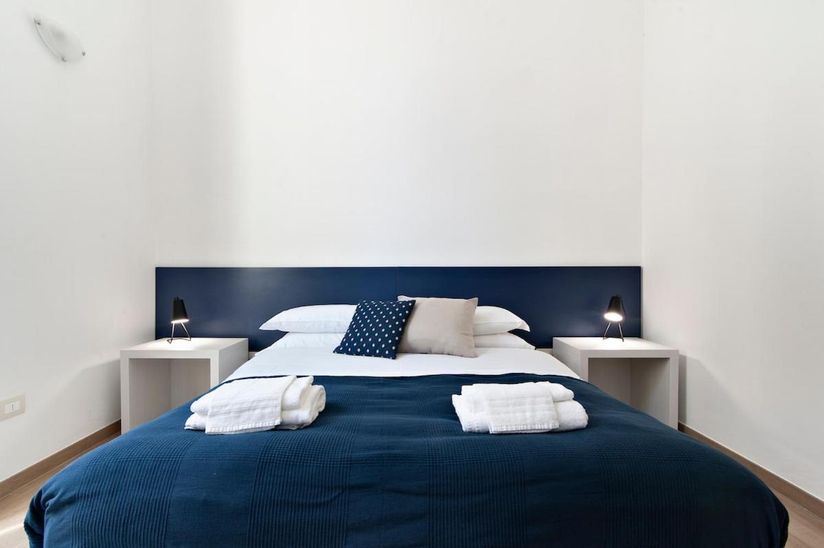 Residence De Franchis - Smart Apartments Lecce Esterno foto