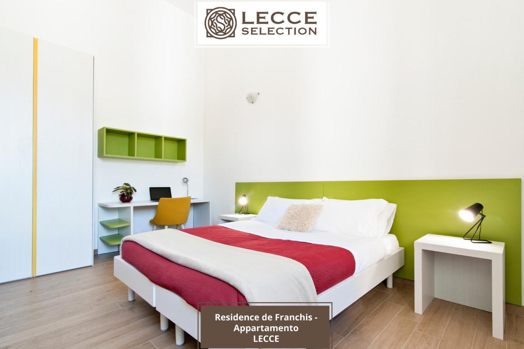 Residence De Franchis - Smart Apartments Lecce Esterno foto